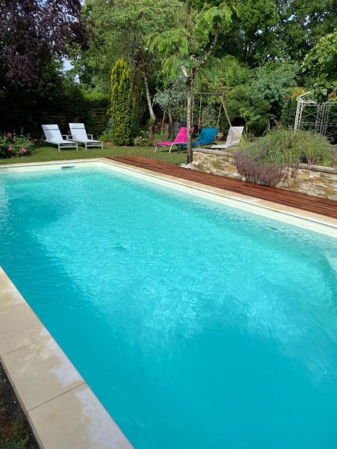 Logis Du Lievre D'Or Bed & Breakfast Montbazon Dış mekan fotoğraf